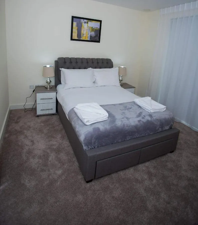 Unique 2 Bed Apartment London 0*,