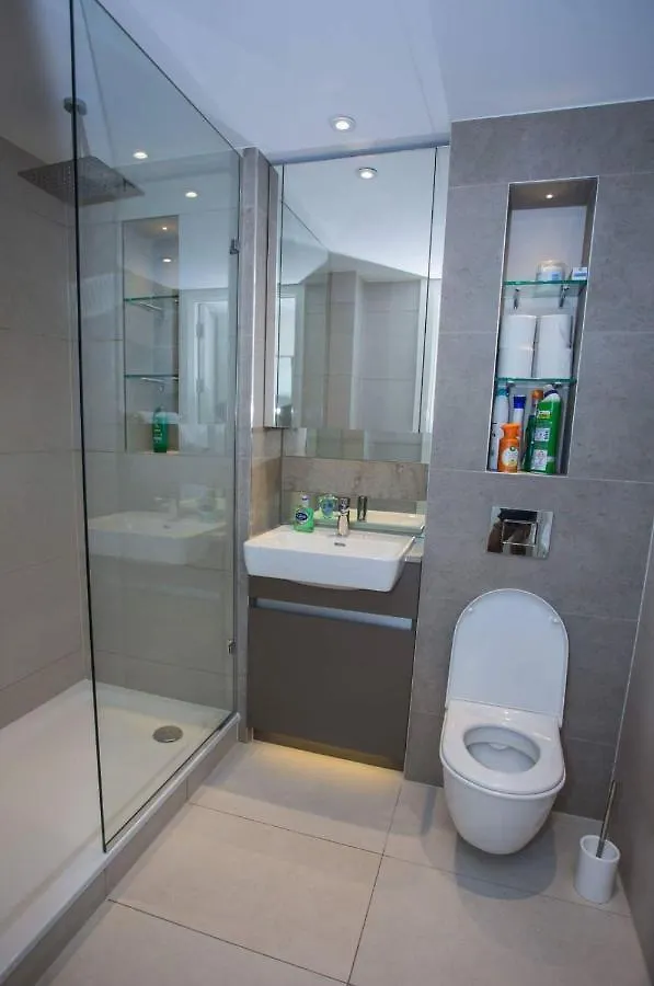Unique 2 Bed Apartment London 0*,